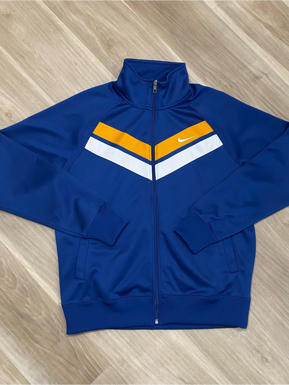 NIKE The Athletic Dept. Full Zip Blue Yellow Track Jacket Chevron Size Large